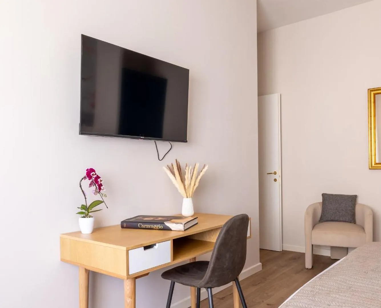 Apartment Holy City Hideaway: 3Bedrooms Near The Vatican Rome