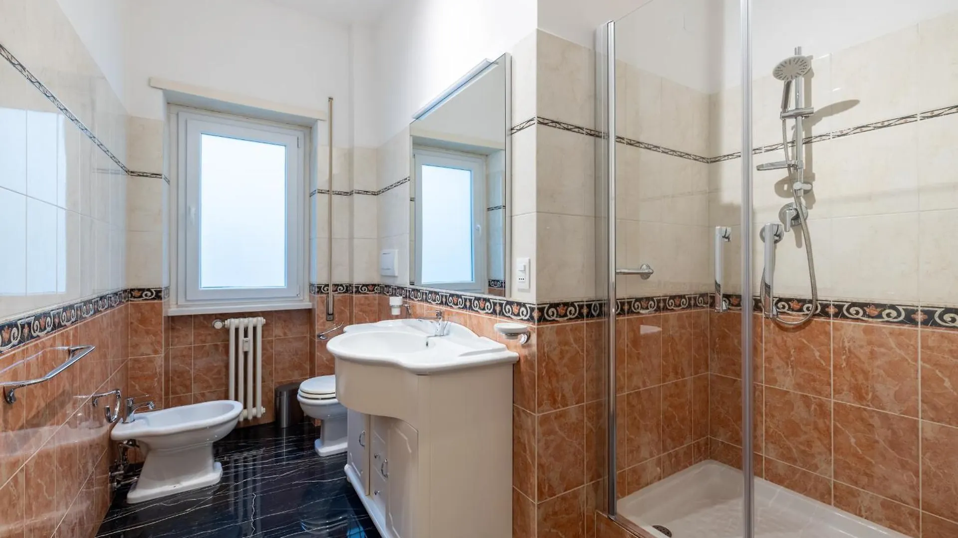 רומא Holy City Hideaway: 3Bedrooms Near The Vatican איטליה