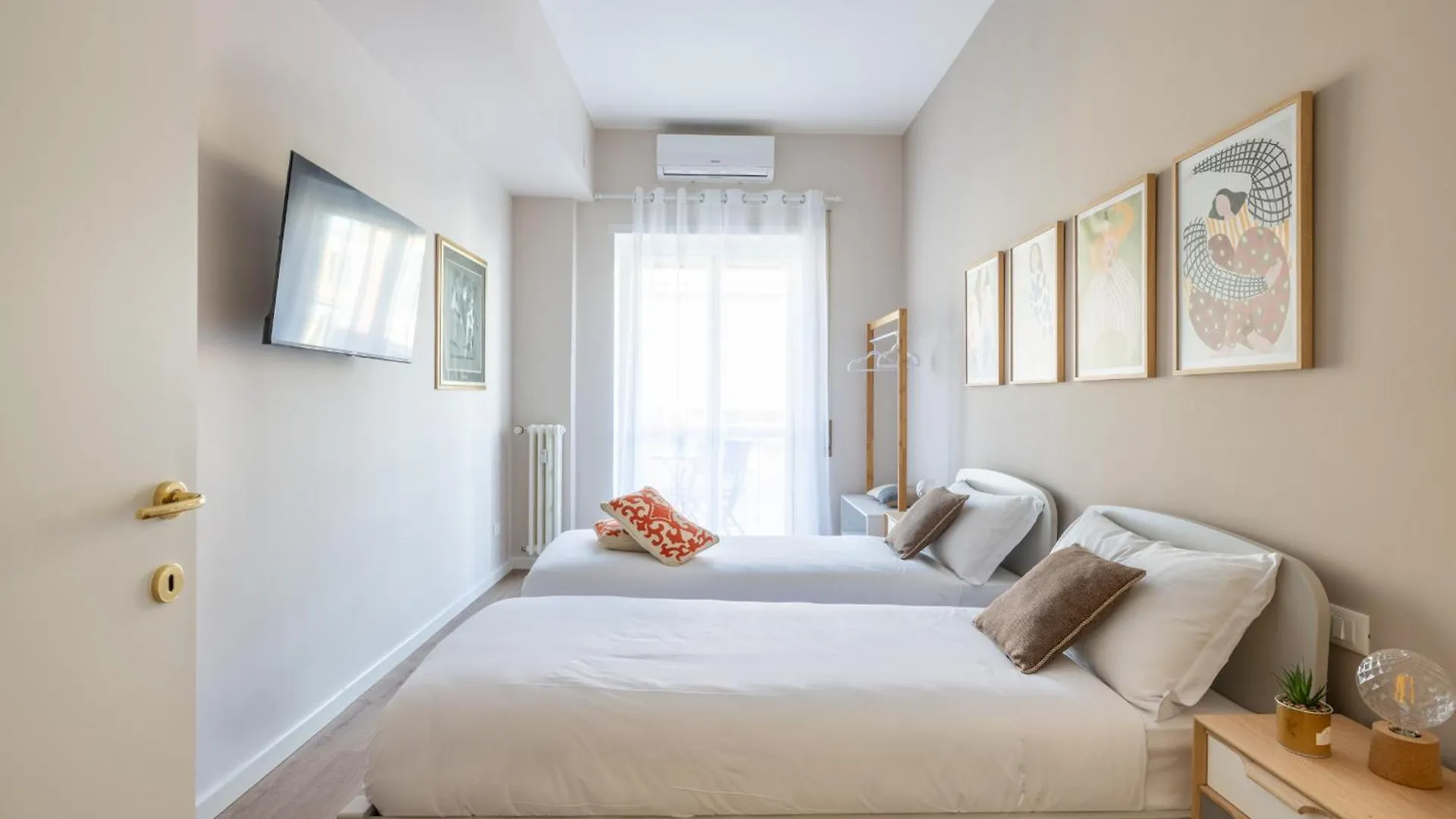 Holy City Hideaway: 3Bedrooms Near The Vatican Řím Apartmán